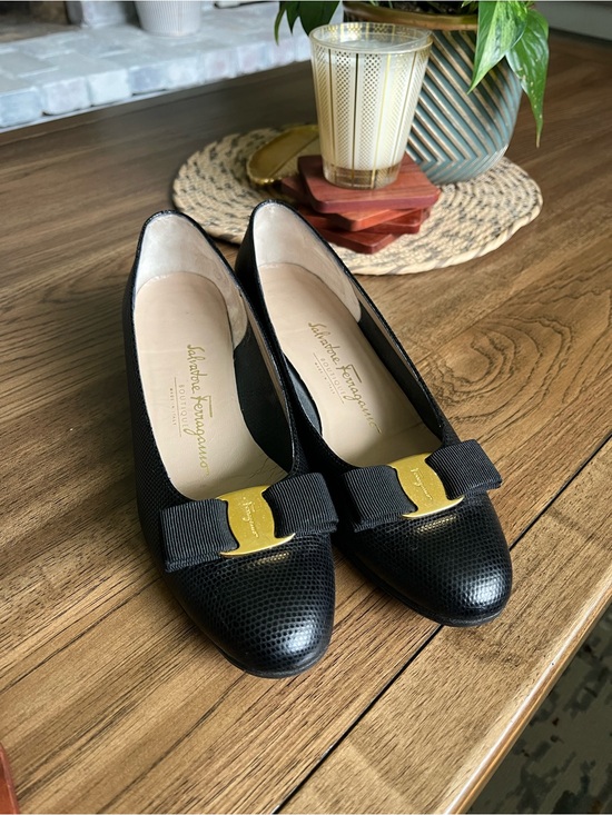 Salvatore Ferragamo Shoes - Salvatore Ferragamo size 8